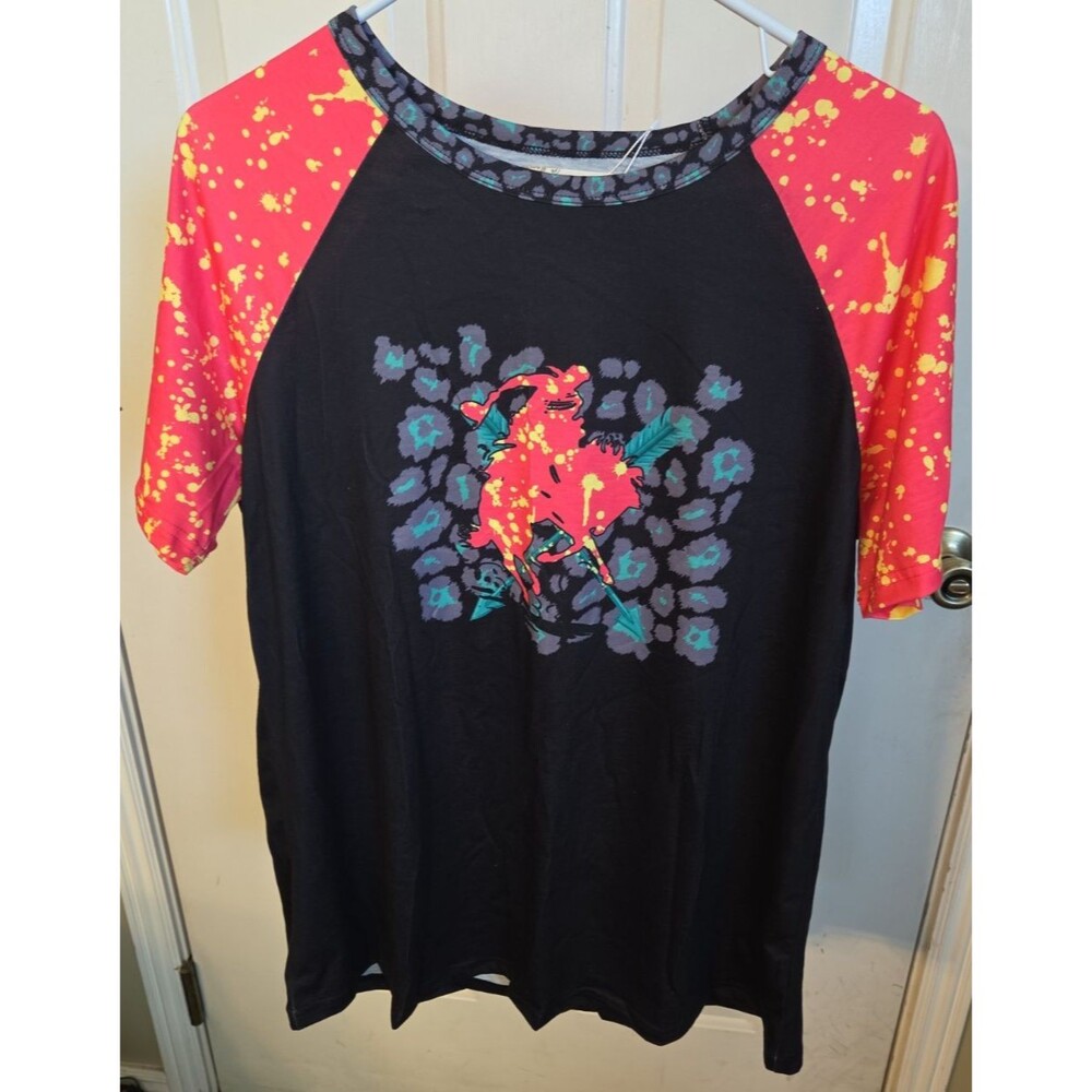 Southern Stitch Cowgirl Black w/Red/Yellow sleeves Size L NWT